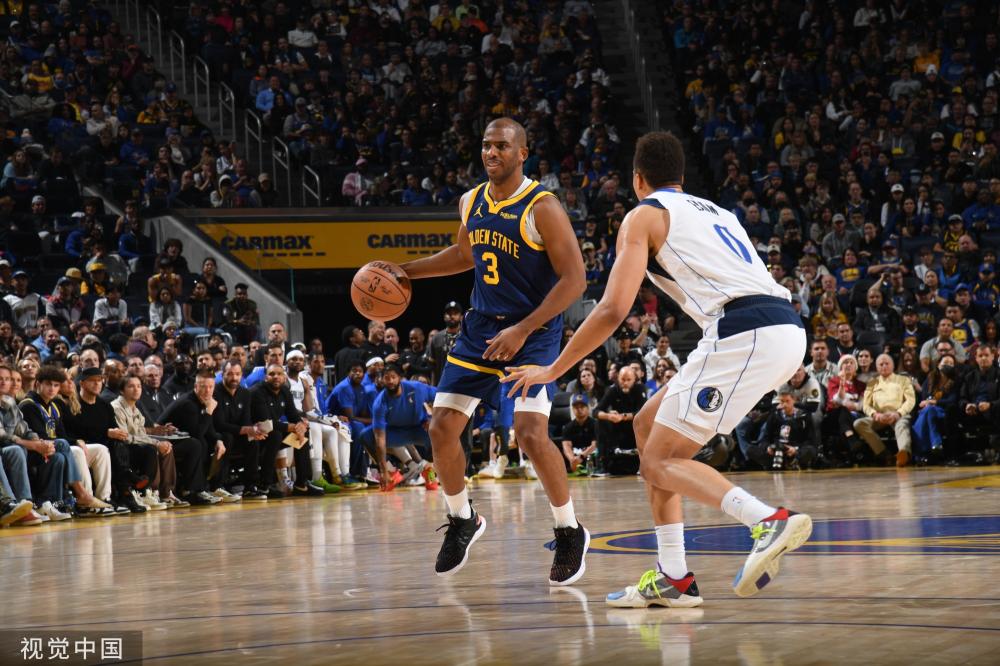 他不但展现 他不但展现